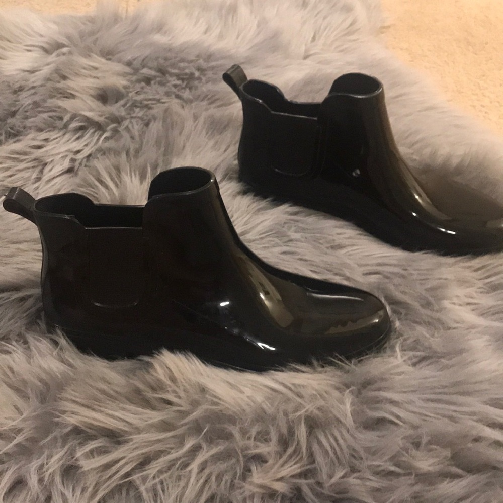 Bootie rain boots-size 7